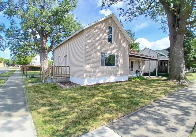 Photo 1 of Single family home for sale at 600 33rd St, Bay City, MI 48708 | MLS# 50219936 | Listing updated on 2026-08-28