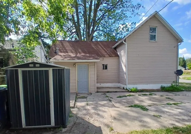 Photo 5 of Single family home for sale at 600 33Rd St, Bay City, MI 48708 | MLS# 50219936 | Listing updated on 2026-08-28