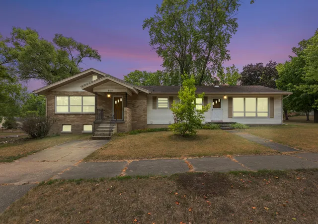 31st image of 800 Magnolia St, Big Rapids, MI 49307 | MLS# 70550366