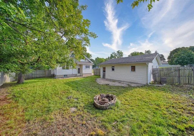 Photo 41 of Single family home for sale at 925 E Michigan Ave, Grass Lake, MI 49240 | MLS# 70555526 | Listing updated on 2026-09-21