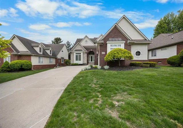 Photo 1 of Single family home for sale at 22273 Abington Dr, Farmington Hills, MI 48335 | MLS# 70542077 | Listing updated on 2026-09-03