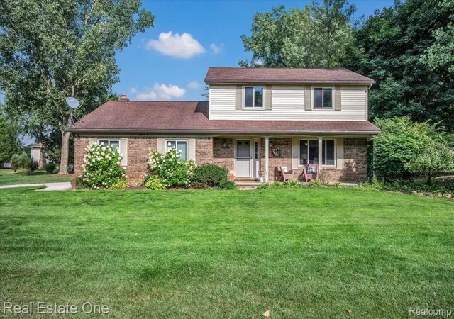 Photo 1 of Sale Pending at 9694 Klais Rd, Clarkston, MI 48348 2335 | MLS# 61025466 | Listing updated on 2026-09-14