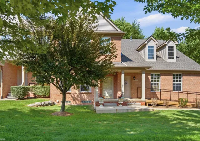 Photo 1 of Sale Pending at 5093 Parsley Dr, Shelby Township, MI 48316 | MLS# 50215027 | Listing updated on 2026-07-23