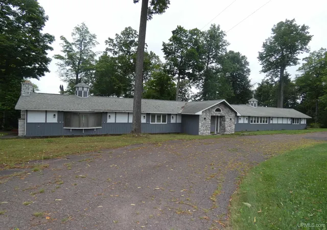 Photo 3 of Single family home for sale at 9474 M-64 Hwy, Marenisco, MI 49947 | MLS# 50186537 | Listing updated on 2026-08-24