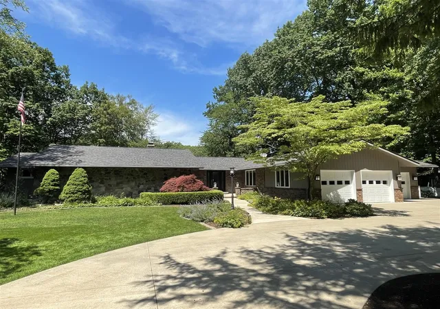 Homes for sale in Three Oaks, MI | 6697 Warren Woods Rd, Three Oaks, MI 49128 | MLS# 70542005