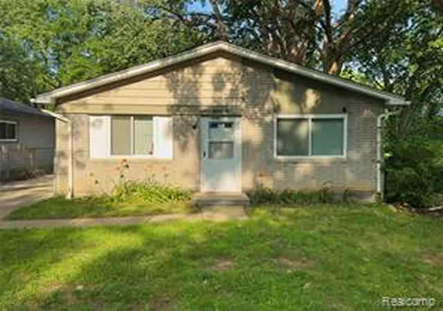 Homes for sale in Taylor, MI | 15152 Mcguire St, Taylor, MI 48180 | MLS# 61009917