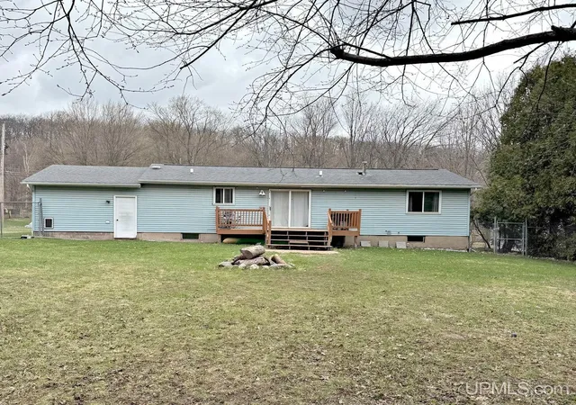 Homes for sale in Negaunee, MI | 623 County Rd, Negaunee, MI 49866 | MLS# 50207350