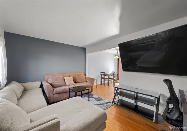 Homes for sale in Westland, MI | 8083 Coventry St #98, Westland, MI 48185 | MLS# 60986125