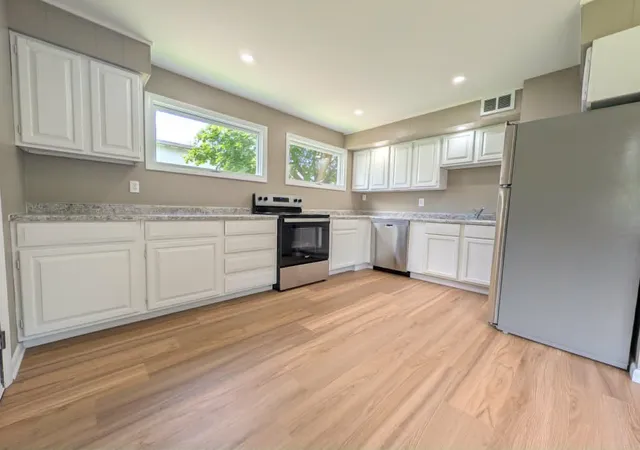 1st image of 1232 E Superior St, Alma, MI 48801 | MLS# 80070956