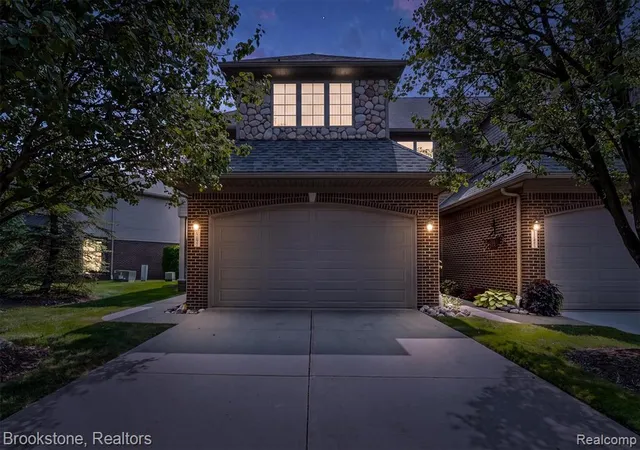 Photo 2 of Sale Pending at 47630 N Lorie Ln #9, Chesterfield, MI 48047 | MLS# 61021355 | Listing updated on 2026-08-17