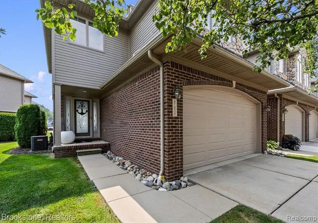 Photo 3 of Sale Pending at 47630 N Lorie Ln #9, Chesterfield, MI 48047 | MLS# 61021355 | Listing updated on 2026-08-17