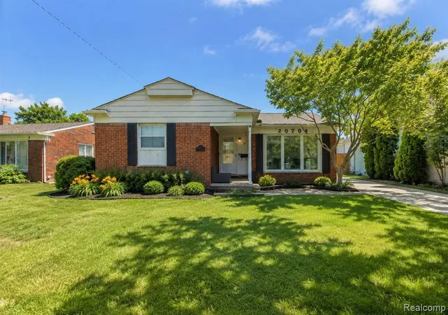 Photo 1 of Single family home for sale at 26705 Rouge River Dr, Dearborn Heights, MI 48127 1658 | MLS# 61025436 | Listing updated on 2026-08-29
