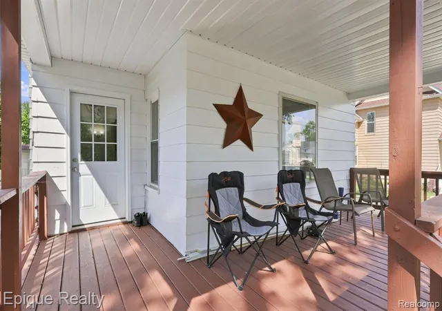 Sale Pending at 103 N Neeper St, Capac, MI 48014 3033 | MLS# 61023022 | Listing updated on 2026-09-28