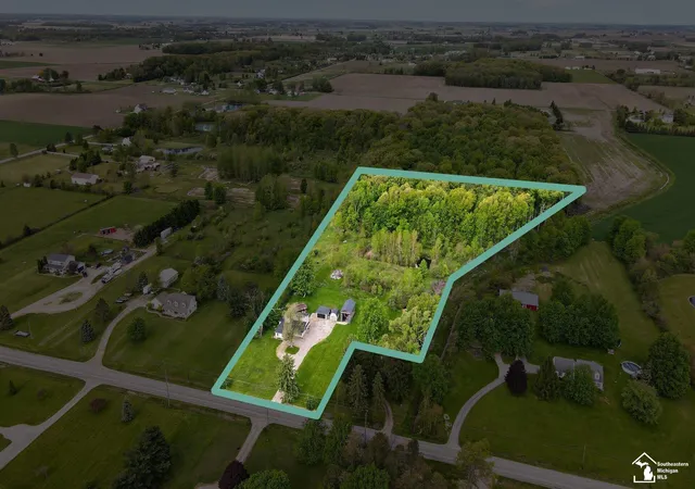 Homes for sale in Ottawa Lake, MI | 9799 Sylvania Petersburg Rd, Ottawa Lake, MI 49267 | MLS# 50210933