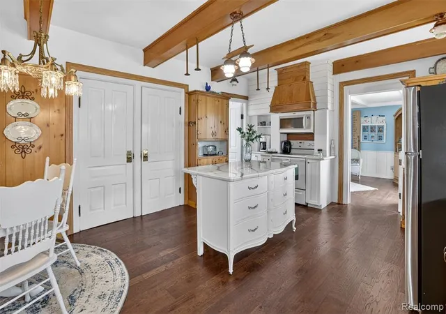 2nd image of 116 E Main St, Otisville, MI 48463 | MLS# 60987067