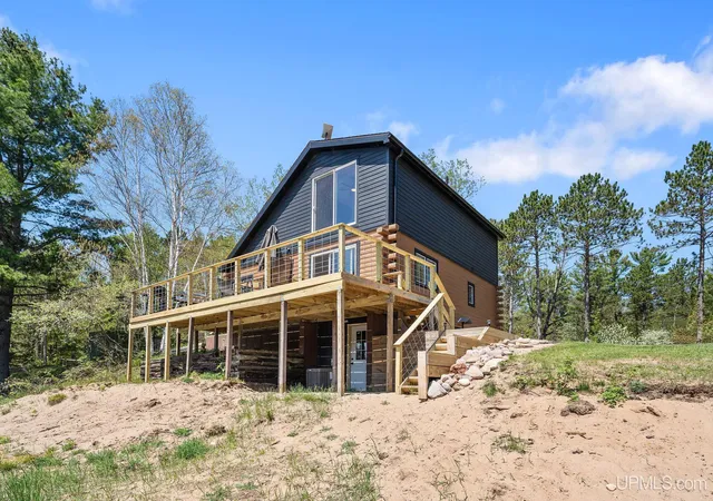 Photo 1 of Single family home for sale at 937 W Bilsky Lake Ln, Gwinn, MI 49841 | MLS# 50209293 | Listing updated on 2026-06-03