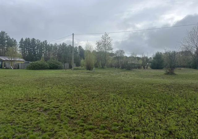 2nd image of 2860 S M 37, Traverse City, MI 49685 | MLS# 80057122