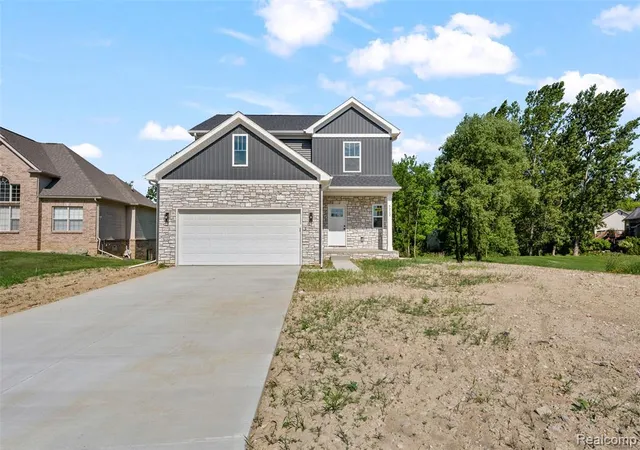 Photo 1 of Single family home for sale at 2311 Baltimore Ln, Davison, MI 48423 | MLS# 61020294 | Listing updated on 2026-08-13