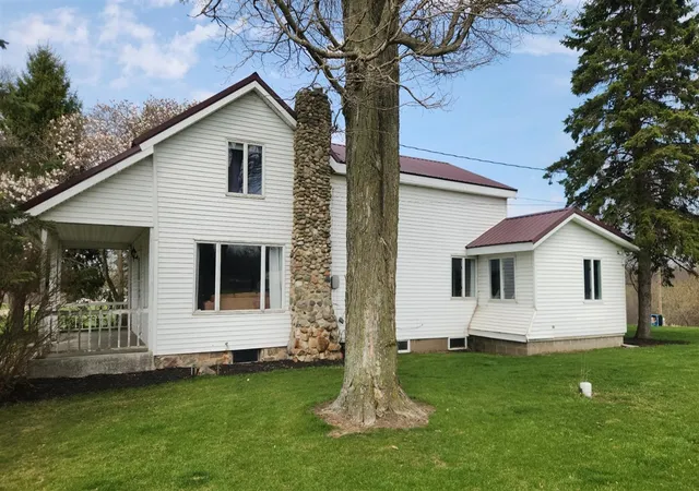 Homes for sale in Vandalia, MI | 59757 White Temple Rd, Vandalia, MI 49095 | MLS# 70524221