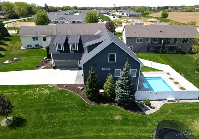 Homes for sale in Frankenmuth, MI | 12091 E Tuscola Rd, Frankenmuth, MI 48734 | MLS# 50200829