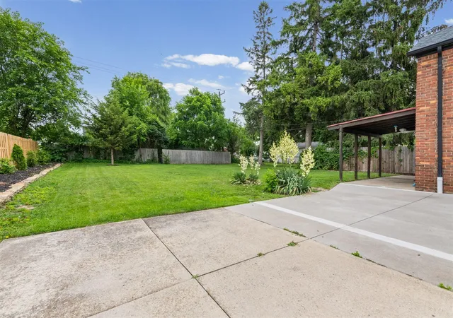 Homes for sale in Dearborn Heights, MI | 6953 Mayburn St, Dearborn Heights, MI 48127 | MLS# 70545341