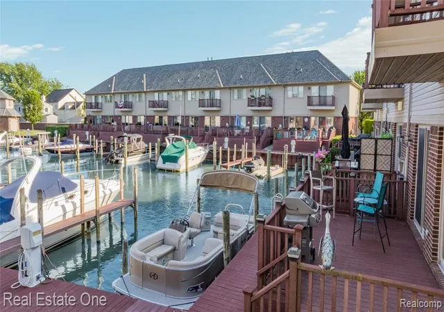 Homes for sale in New Baltimore, MI | 47630 Lorie Ln, New Baltimore, MI 48047 3492 | MLS# 61008345