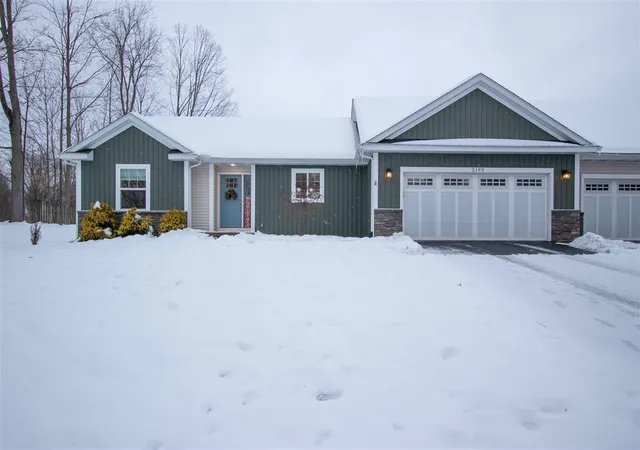 2nd image of 2193 Gethings Rd #418, Battle Creek, MI 49015 | MLS# 70508441
