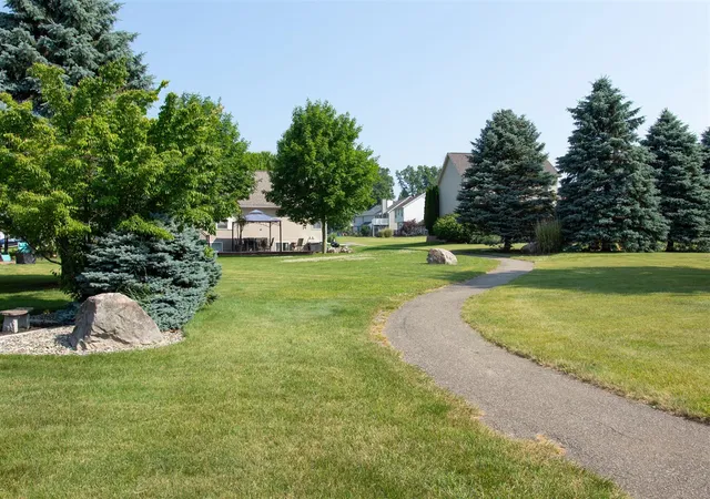 32nd image of 2193 Gethings Rd #418, Battle Creek, MI 49015 | MLS# 70508441