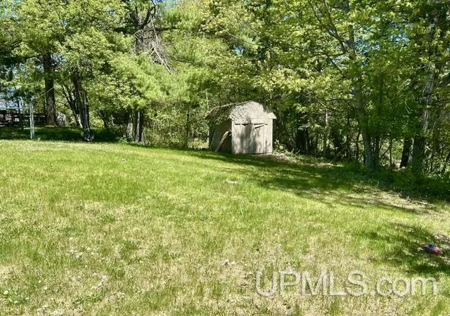 Homes for sale in Ishpeming, MI | 1525 Glenwood Lane St, Ishpeming, MI 49849 | MLS# 50209821