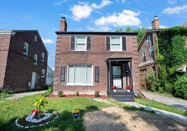 1st image of 3666 Somerset Ave, Detroit, MI 48224 | MLS# 60963701