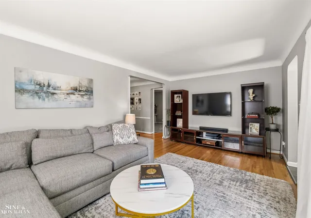 5th image of 1229 Brys Dr, Grosse Pointe Woods, MI 48236 | MLS# 50211146