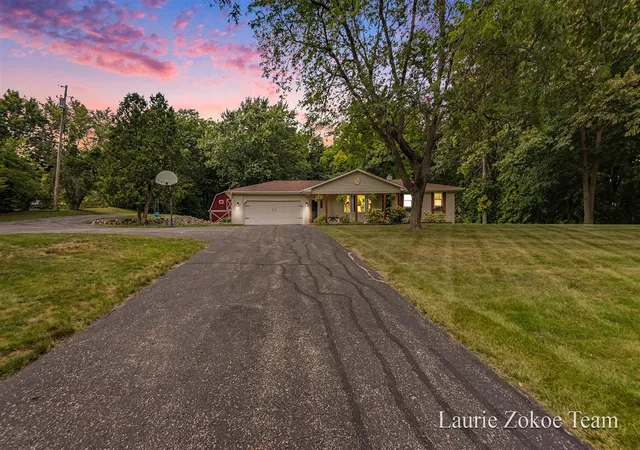 1st image of 7613 Leonard St, Coopersville, MI 49404 | MLS# 70553660