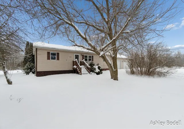 Homes for sale in Cedar Springs, MI | 14151 Shaner Ave, Cedar Springs, MI 49319 | MLS# 70512325