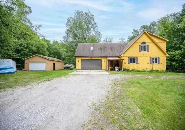 1st image of 6655 Cedarhurst Dr, Lake, MI 48632 | MLS# 50213036
