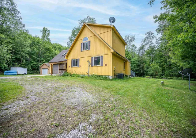 2nd image of 6655 Cedarhurst Dr, Lake, MI 48632 | MLS# 50213036