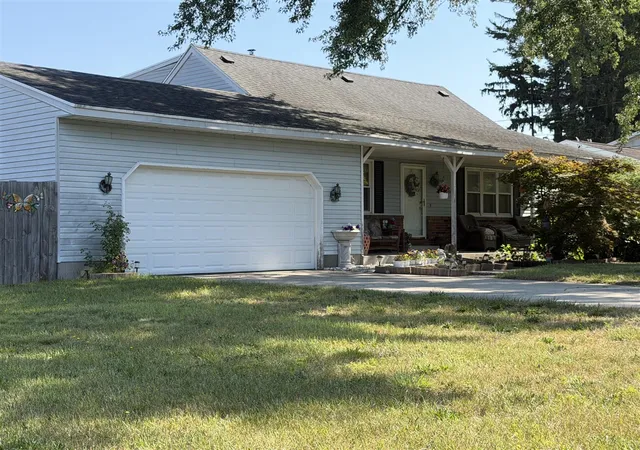 2nd image of 2334 Josephine Ave, Muskegon, MI 49444 | MLS# 70544023
