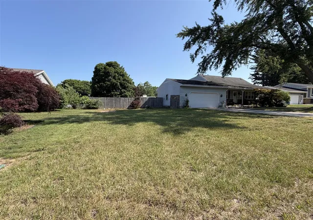 3rd image of 2334 Josephine Ave, Muskegon, MI 49444 | MLS# 70544023