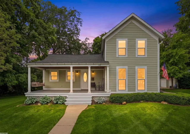 1st image of 125 W Gates St, Romeo, MI 48065 | MLS# 50213151