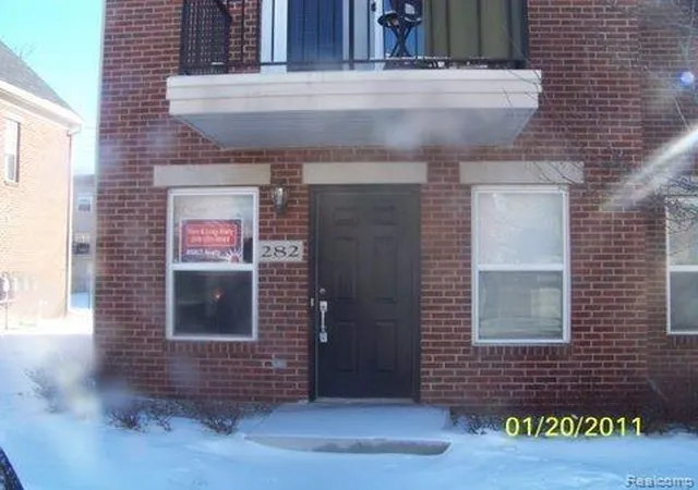 Condominium at 282 E Palmer St, Detroit, MI 48202 | MLS# 20560095 | | Sold on 2011-03-17