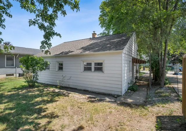 Homes for sale in Grand Rapids, MI | 2901 Union Ave, Grand Rapids, MI 49548 | MLS# 70545605