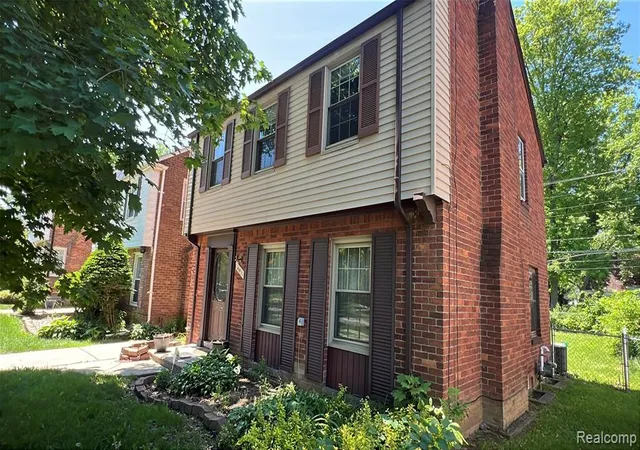 2nd image of 14451 Rosemont Ave, Detroit, MI 48223 | MLS# 60998085