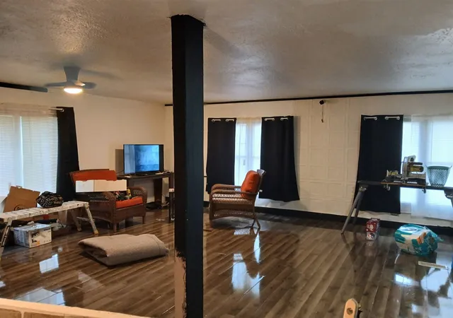 1st image of 6041 Flagstone Dr, Jackson, MI 49201 | MLS# 70540716