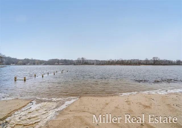 2nd image of 153 Sunset Dr, Dowling, MI 49050 | MLS# 70520537