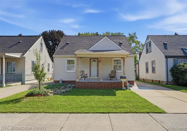 Photo 1 of Sale Pending at 3829 Williams St, Dearborn, MI 48124 3769 | MLS# 61025148 | Listing updated on 2026-09-03
