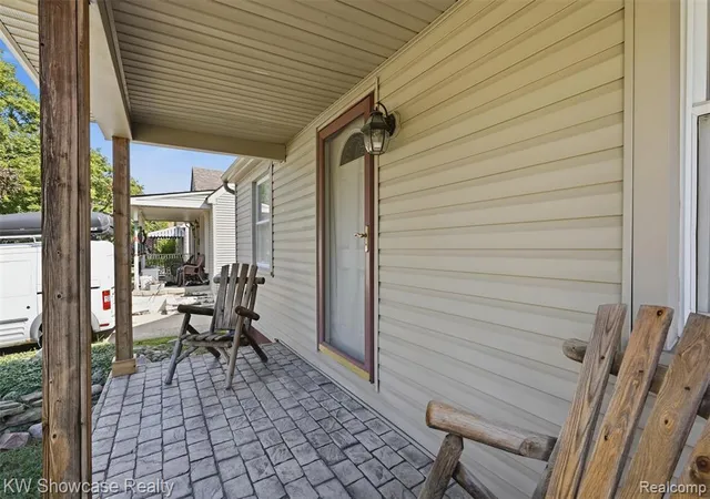 Photo 2 of Sale Pending at 3829 Williams St, Dearborn, MI 48124 3769 | MLS# 61025148 | Listing updated on 2026-09-03