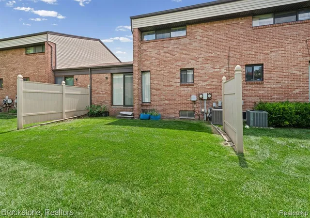 26th image of 1925 Nicholas Ct, Warren, MI 48092 | MLS# 61007506
