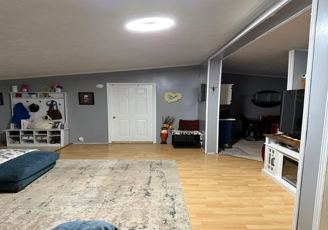 Photo 4 of Sale Pending at 421 Fulton St, Buchanan, MI 49107 | MLS# 70552898 | Listing updated on 2026-08-25