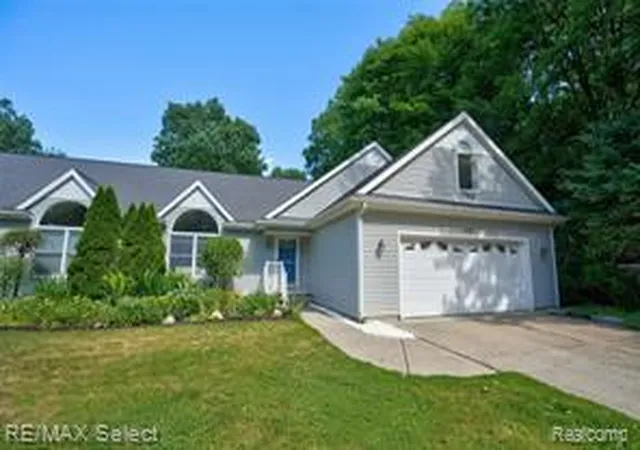 Homes for sale in Flushing, MI | 6500 N Seymour Rd, Flushing, MI 48433 | MLS# 61002596