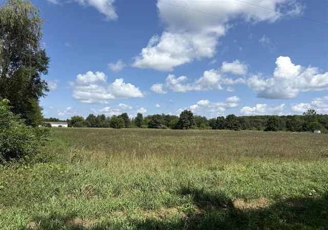 Photo 3 of Sale Pending at 28th Avenue, Paw Paw, MI 49079 | MLS# 70555162 | Listing updated on 2026-09-11