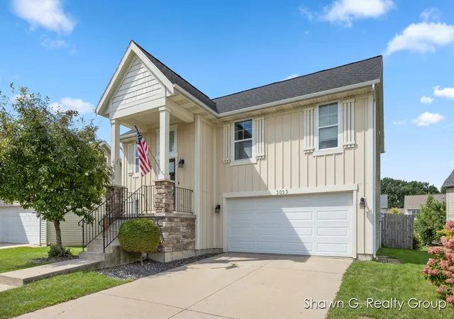 Photo 3 of Sale Pending at 5053 Alyssum Dr, Grand Rapids, MI 49512 | MLS# 70491322 | Listing updated on 2025-10-16